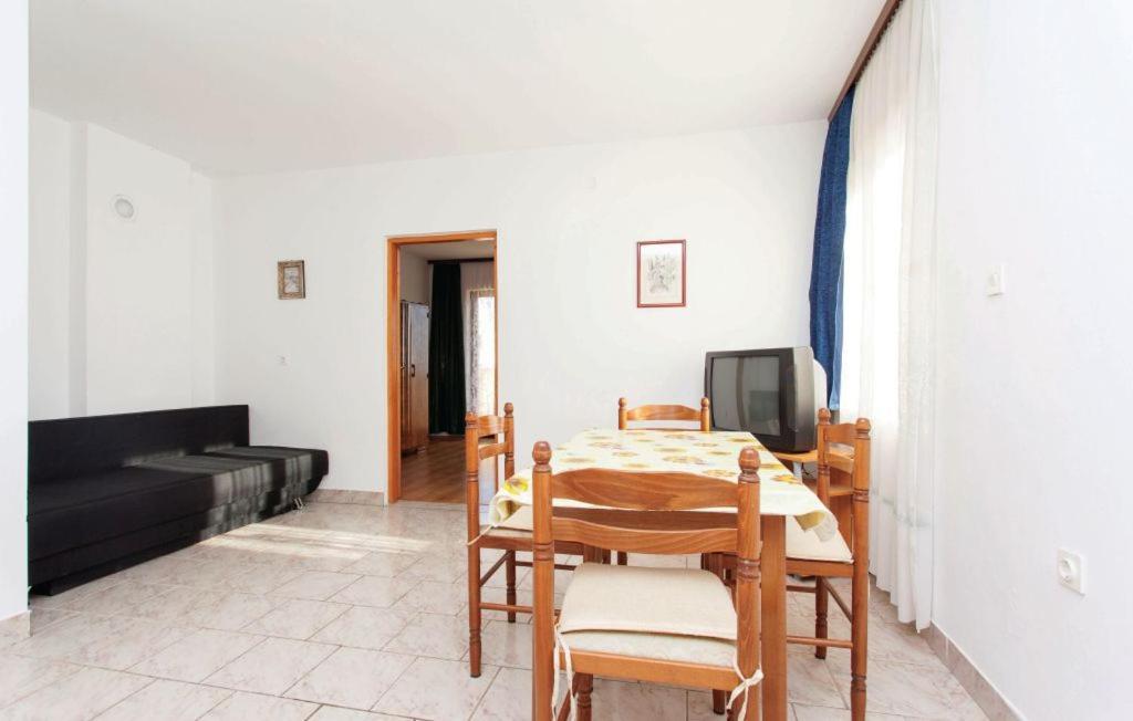 Apartmani Mile Krk Town Zewnętrze zdjęcie
